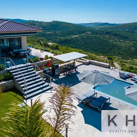 Villa Guapa Kardhakáta